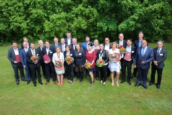 Gewinnern des Ideenwettbewerbs Gesundheitswirtschaft Gewinnern des Ideenwettbewerbs Gesundheitswirtschaft